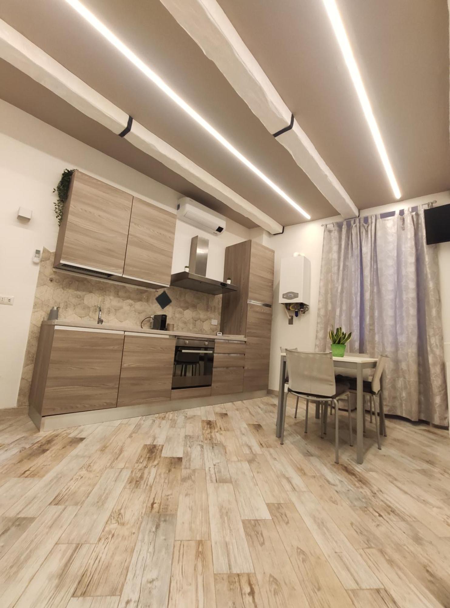 דירות רומא Alvin Casa מראה חיצוני תמונה